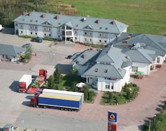 Hotel TIREST (Minsk Mazowiecki, Polen)