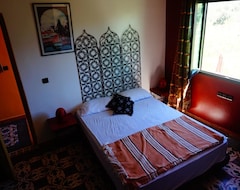 Hotel Ait Ameur Ou Ali Tigrigra (Azrou, Marokko)