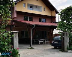 Nhà trọ Casa Eden (Băbeni, Romania)