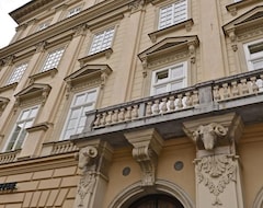 Aparthotel Apartamenty w Pałacu Pod Baranami (Krakov, Poljska)