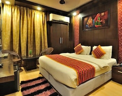 Hotel Check In Room Main Bazzar (Delhi, India)