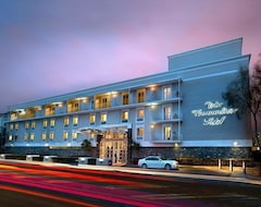 The Commodore Hotel (Cape Town, South Africa)