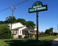 Khách sạn Garden Inn & Suites (Pine Mountain, Hoa Kỳ)