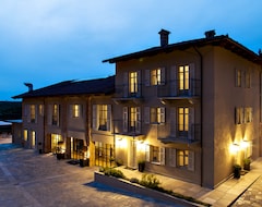 Hotel Reva Resort (Monforte d'Alba, Italy)