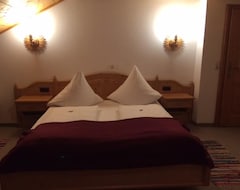 Hotel Pension Ludwig Thoma (Otterfing, Germany)