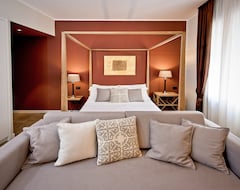 Otel Delle Vittorie Luxury Rooms&Suites (Palermo, İtalya)