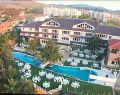 Хотел Конак (Момчилград, България)