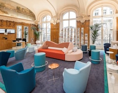 Hotel Mercure Lyon Centre Château Perrache (Lyon, France)