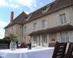 Oda ve Kahvaltı Château de Corrigé (Chamboret, Fransa)