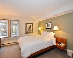 Hotel The Lodges At Blue Mountain - Cachet Crossing Condos (Craigleith, Canada)