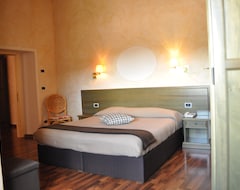 Khách sạn Hotel Borgo Antico (Bibbiena, Ý)