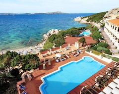 Khách sạn Grand Hotel Smeraldo Beach (Baja Sardinia, Ý)