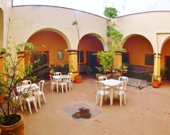 Hotel Restaurante Bar España Cuernavaca (Cuernavaca, Mexico)