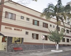 Khách sạn Hotel Modelo (Poços de Caldas, Brazil)
