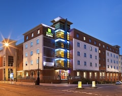 Hotel Holiday Inn Express Stevenage (Stevenage, United Kingdom)