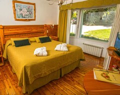 Hotel Villa Huinid  & Spa (San Carlos de Bariloche, Argentina)