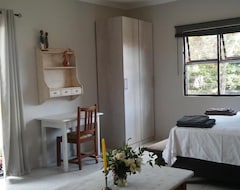 Khách sạn @home Cottage (Johannesburg, Nam Phi)