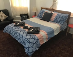 Khách sạn Hotel Koorawatha (Cowra, Úc)