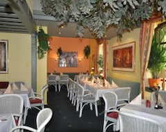 Khách sạn Restaurant Athen (Münstermaifeld, Đức)
