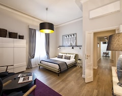 Hotel The Independent Suites (Rim, Italija)