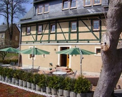 Khách sạn Pension Bernhardt (Schwarzenberg, Đức)