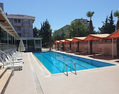 Khách sạn Ata Hotel Kumburgaz (Istanbul, Thổ Nhĩ Kỳ)