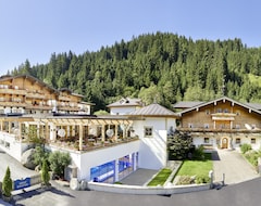 Otel Habachklause Familien Bauernhof Resort (Bramberg am Wildkogel, Avusturya)