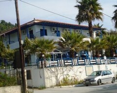 Hotel Posidonio Rooms (Megali Ammos, Greece)