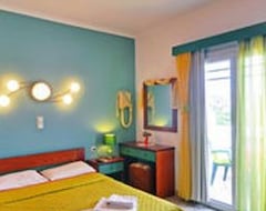 Hotel Dionisis Koutsis Rooms (Laganas, Grecia)