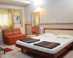 Hotel Swaroop (Ratnagiri, India)