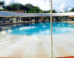 Hotel y Parque Turistico Navar City (Villavicencio, Kolombiya)