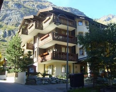Hotel La Perle (Zermatt, Suiza)
