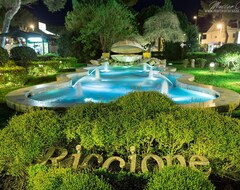 Khách sạn Hotel Bolognese Bellevue (Riccione, Ý)