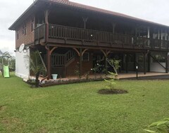 Toàn bộ căn nhà/căn hộ House With 3 Bedrooms In La Plaine Des Palmistes, With Wonderful Mountain View, Enclosed Garden And Wifi - 30 Km From The Beach (La Plaine-des-Palmistes, Réunion)