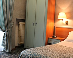 Hotelli Hotel Victoria (Novara, Italia)