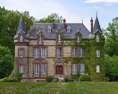 Toàn bộ căn nhà/căn hộ Chateau Dans Le Perche - Situé En Pleine Forêt. (La Framboisière, Pháp)