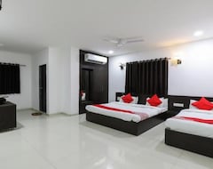 Khách sạn Oyo 66151 Hotel 4 Way (Palampur, Ấn Độ)