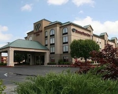 Khách sạn Doubletree By Hilton Springdale (Springdale, Hoa Kỳ)