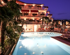Hotel Capri (Bardolino, Italy)