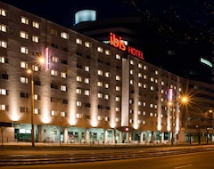 Khách sạn ibis Warszawa Centrum (Vacsava, Ba Lan)