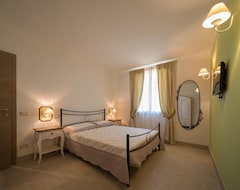 Hotel Agriturismo Deni (Crespina, Italy)