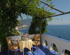 Khách sạn Dei Cavalieri (Amalfi, Ý)