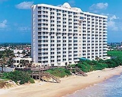 Radisson Suite Hotel Oceanfront (Melbörn, ABD)