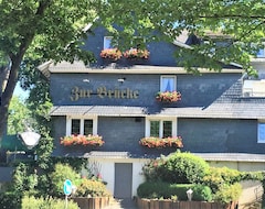 Khách sạn Land-gut-Hotel Zur Brücke (Drolshagen, Đức)