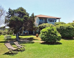 Khách sạn Genari Beach Apartments (Skafidia, Hy Lạp)