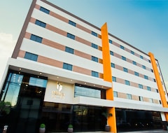 Hotelli Megal Suites Hotel (Ciudad del Este, Paraguay)