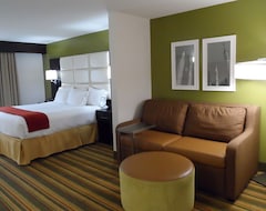 Holiday Inn Express & Suites - Huntsville Airport, an IHG Hotel (Madison, Sjedinjene Američke Države)