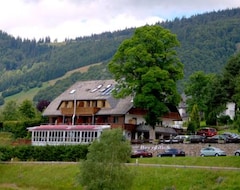 Khách sạn Bergblick (Bernau, Đức)
