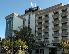 Khách sạn Nova Cruz Hotel (Santa Maria da Feira, Bồ Đào Nha)