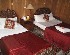 Hotel Jewel of Kashmir (Srinagar, India)